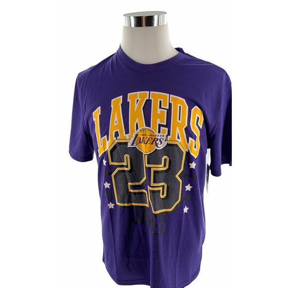 NBA Lakers Lebron James #23 T-Shirt Mens M Sporty Activewear Basketball Tee NWT - Picture 6 of 6